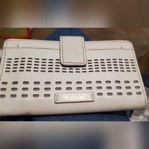 Fossil wristlet wallet